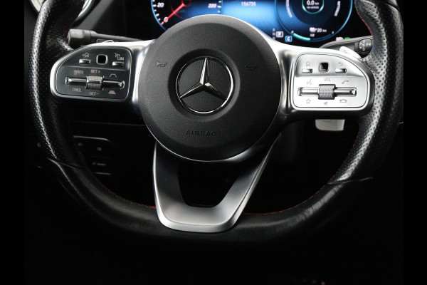 Mercedes-Benz GLA 250e AMG Limited | Panoramadak | Trekhaak | Adaptive cruise | Stoelverwarming | Memory | Matrix LED | Leder/Alcantara | Navigatie | Camera | Sfeerverlichting | PHEV | Plug In