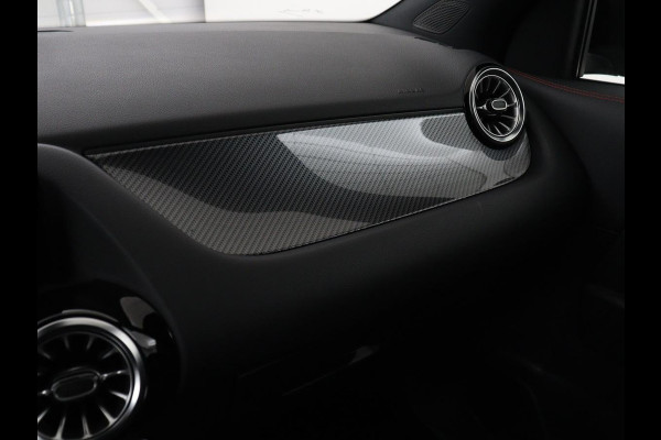 Mercedes-Benz GLA 250e AMG Limited | Panoramadak | Trekhaak | Adaptive cruise | Stoelverwarming | Memory | Matrix LED | Leder/Alcantara | Navigatie | Camera | Sfeerverlichting | PHEV | Plug In