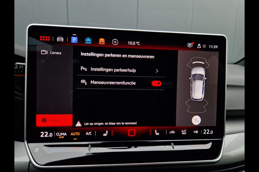 Volkswagen Golf 1.5 eHybrid 50 Edition /Panoramadak /IQ drive /IQ Light