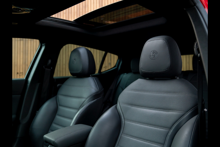 Alfa Romeo Tonale 1.3T PHEV 280pk Edizione Speciale | Panoramadak | Harman/Kardon | Adapt. cruise | Stoelventilatie