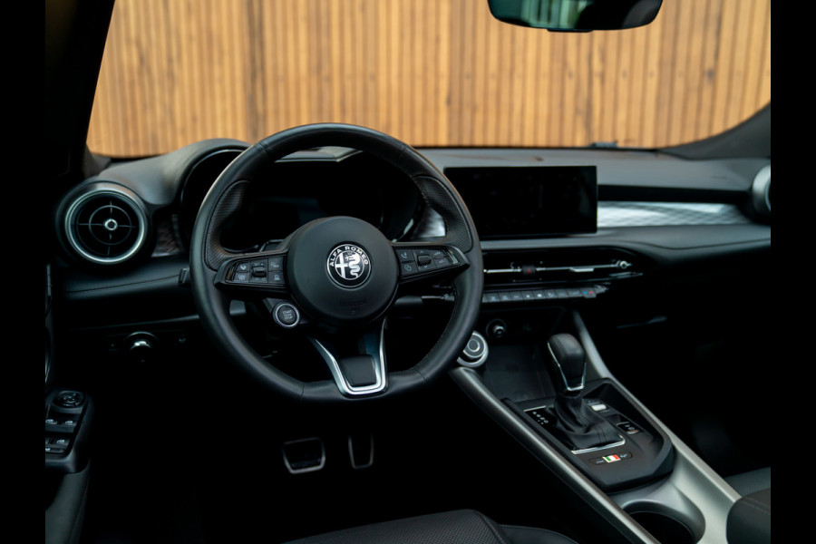 Alfa Romeo Tonale 1.3T PHEV 280pk Edizione Speciale | Panoramadak | Harman/Kardon | Adapt. cruise | Stoelventilatie