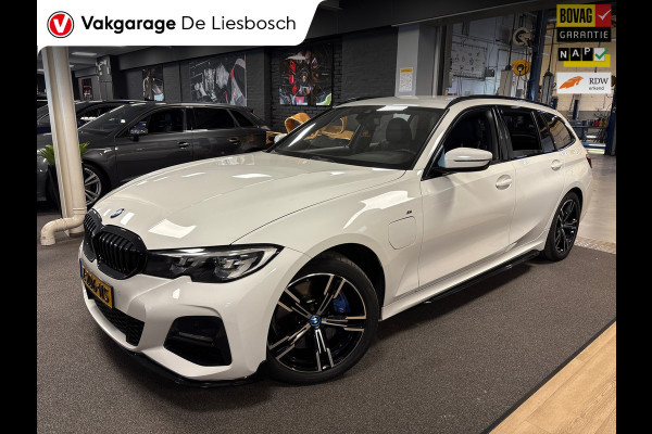 BMW 3 Serie Touring 330e High Executive / M-Pakket / M sport / shadow line / leder alcantara / navi
