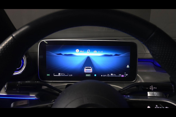 Mercedes-Benz C-Klasse 300 e AMG | Panorama | Memory | Head-Up | Stoelkoeling