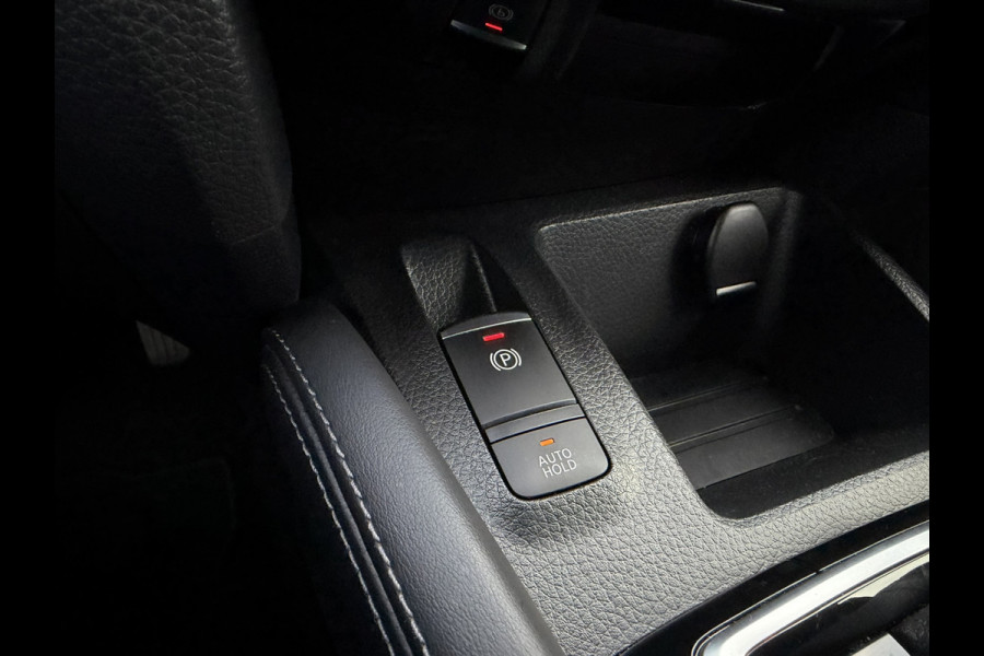 Nissan QASHQAI 1.3 DIG-T Tekna | Pano-Dak | Trekhaak | Carplay | Bose | Navi | Camera | Climate