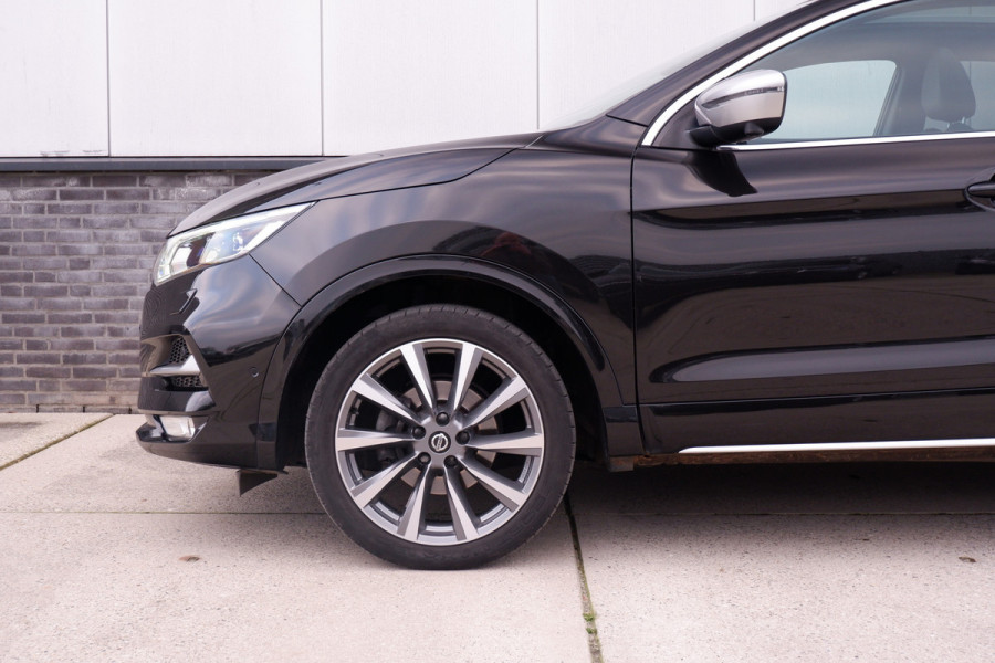 Nissan QASHQAI 1.3 DIG-T Tekna | Pano-Dak | Trekhaak | Carplay | Bose | Navi | Camera | Climate