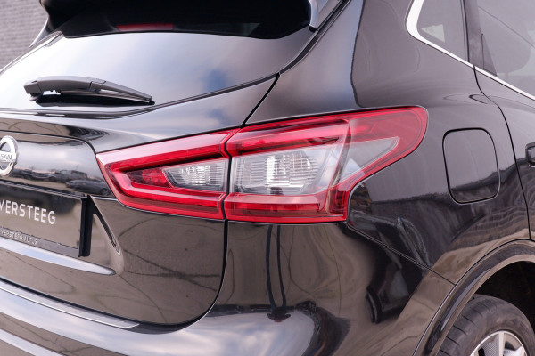 Nissan QASHQAI 1.3 DIG-T Tekna | Pano-Dak | Trekhaak | Carplay | Bose | Navi | Camera | Climate