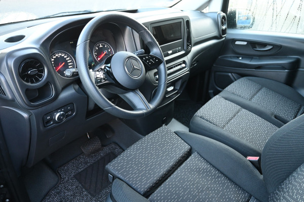 Mercedes-Benz Vito 116 CDI DC L3 Pro LED, 2500 kg trekhaak, Navigatie en Smartphone integratie, Etc.