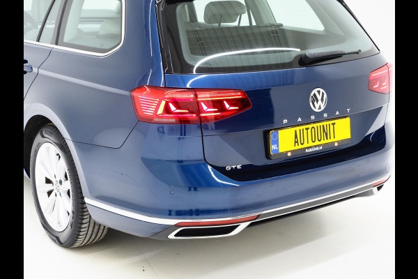 Volkswagen Passat Variant 1.4 TSI PHEV GTE | Leder | Trekhaak | Adaptive Cruise | Sfeerlicht | DAB | Climate | Matrix | Carplay