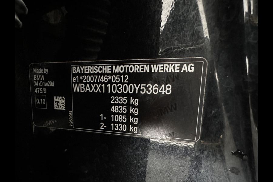 BMW X4 xDrive20d M-Sportpack High Executive Black-Edition Aut. *PANO | LEATHER | BI-XENON | ADAPTIVE-CRUISE | KEYLESS | HEATED-SPORTSEATS | NAVI-FULLMAP | CAMERA | ECC | HEAD-UP | PDC | SHIFTPADDLES | TOWBAR | PRIVACYGLASS | 20''ALU *