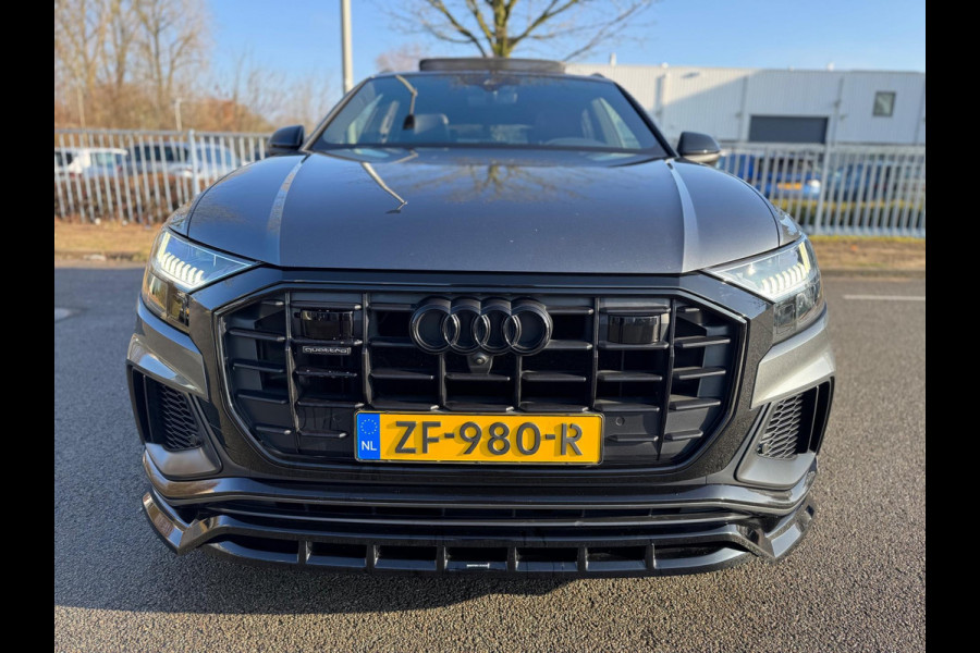 Audi Q8 55 TFSI quattro S Line 340 PK Pano Leder Camera Trekhaak