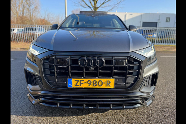 Audi Q8 55 TFSI quattro S Line 340 PK Pano Leder Camera Trekhaak