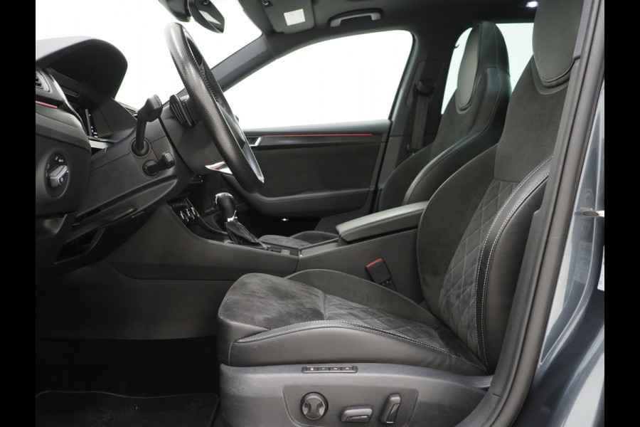 Škoda Superb Combi 1.4 TSI iV Sportline | Panoramadak | Trekhaak | Sportstoelen | Canton | Keyless | Adaptive Cruise | Carplay
