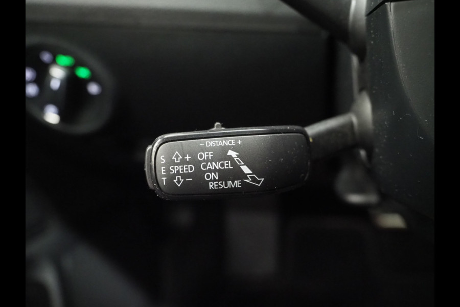 Škoda Superb Combi 1.4 TSI iV Sportline | Panoramadak | Trekhaak | Sportstoelen | Canton | Keyless | Adaptive Cruise | Carplay