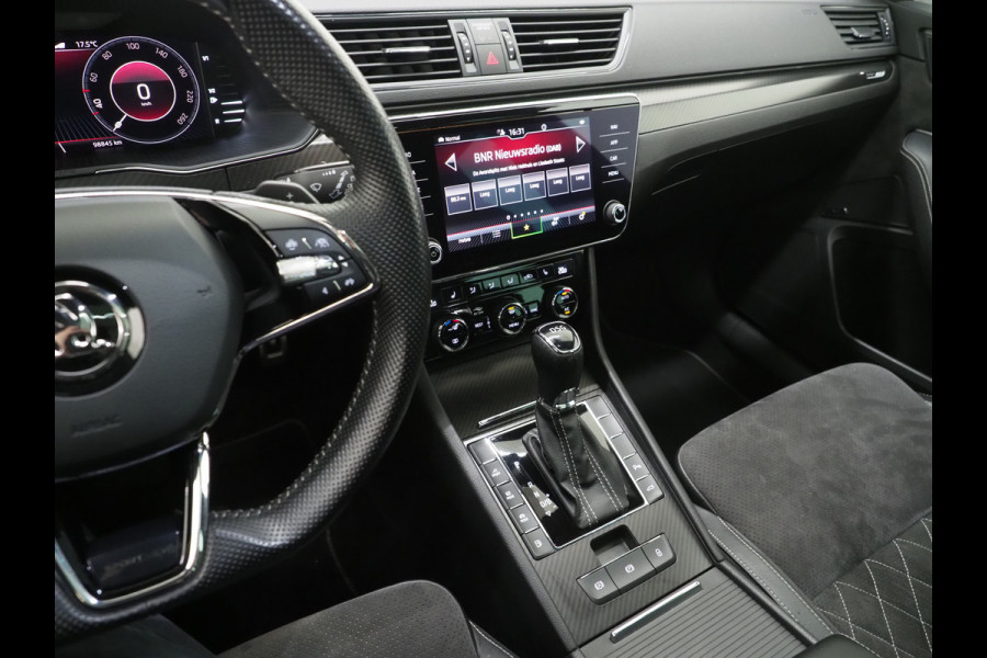 Škoda Superb Combi 1.4 TSI iV Sportline | Panoramadak | Trekhaak | Sportstoelen | Canton | Keyless | Adaptive Cruise | Carplay
