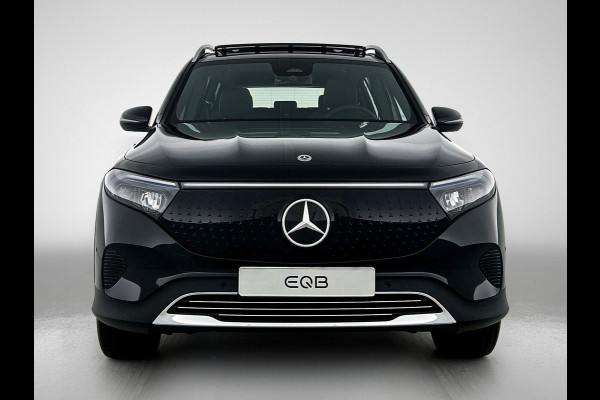 Mercedes-Benz EQB 250+ Business Solution Luxury 71 kWh | Panoramaschuifdak | Smartphone integratie | Extra USB-poorten | Stoelverwarming | Sfeerverlichting | Easypack achterklep | Dodehoekassistent |
