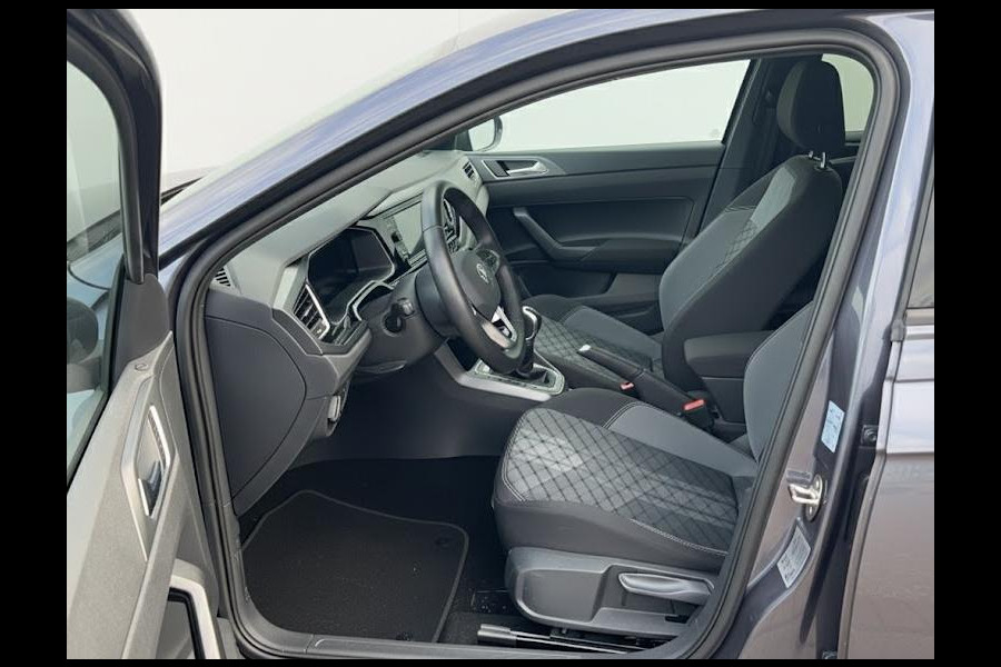 Volkswagen Polo 1.0 TSI R-Line 95PK | Navigatie | Camera | Stoelverwarming | Verlengde garantie