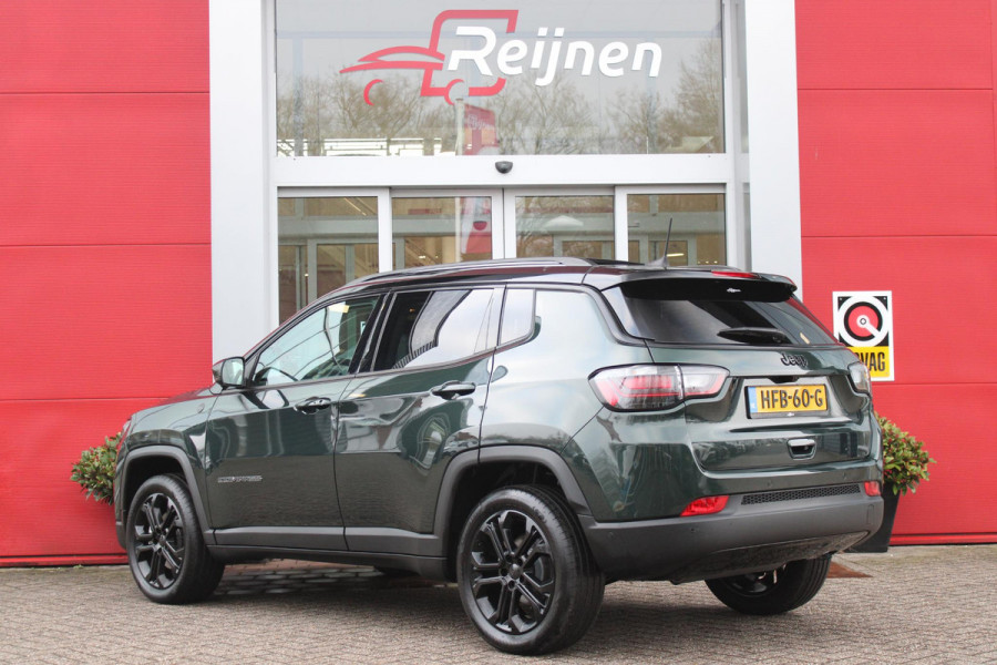 Jeep Compass 1.5T 145PK e-Hybrid NORTH STAR | SCHUIF/KANTEL DAK | UNIEKE KLEUR! "TECHNO GREEN" | WINTERPACK: STOEL/STUUR/PARKEERNSENSOREN/RUITENSPROEIER VERWARMBAAR | SAFETY PACK: 360° CAMERA/DODEHOEK BEWAKING/BUITENSPIEGELS MET INSTAPVERLICHTING | 10,1" TOUCHSCREEN MET NAVIGATIE/ADAPTIVE CRUISE CONTROL INCL LANE CENTERING ASSIST/VERKEERSBORDEN INFORMATIE/DRAADLOZE TELEFOONLADER/HANDSFREE ELEKTRISCH BEDIENBARE ACHTERKLEP | PREMIUM AUDIO SYSTEEM MET 9 SPEAKERS & SUBWOOVER "ALPINE" | KEYLESS ENTRY | DRAADLOZE APPLE CARPLAY/ANDROID AUTO | 18" LICHTMETALEN VELGEN | TWO TONE ZWART DAK |