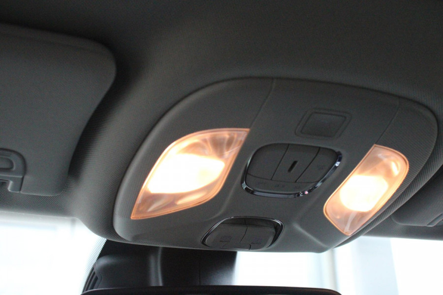 Jeep Compass 1.5T 145PK e-Hybrid NORTH STAR | SCHUIF/KANTEL DAK | UNIEKE KLEUR! "TECHNO GREEN" | WINTERPACK: STOEL/STUUR/PARKEERNSENSOREN/RUITENSPROEIER VERWARMBAAR | SAFETY PACK: 360° CAMERA/DODEHOEK BEWAKING/BUITENSPIEGELS MET INSTAPVERLICHTING | 10,1" TOUCHSCREEN MET NAVIGATIE/ADAPTIVE CRUISE CONTROL INCL LANE CENTERING ASSIST/VERKEERSBORDEN INFORMATIE/DRAADLOZE TELEFOONLADER/HANDSFREE ELEKTRISCH BEDIENBARE ACHTERKLEP | PREMIUM AUDIO SYSTEEM MET 9 SPEAKERS & SUBWOOVER "ALPINE" | KEYLESS ENTRY | DRAADLOZE APPLE CARPLAY/ANDROID AUTO | 18" LICHTMETALEN VELGEN | TWO TONE ZWART DAK |