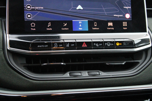 Jeep Compass 1.5T 145PK e-Hybrid NORTH STAR | SCHUIF/KANTEL DAK | UNIEKE KLEUR! "TECHNO GREEN" | WINTERPACK: STOEL/STUUR/PARKEERNSENSOREN/RUITENSPROEIER VERWARMBAAR | SAFETY PACK: 360° CAMERA/DODEHOEK BEWAKING/BUITENSPIEGELS MET INSTAPVERLICHTING | 10,1" TOUCHSCREEN MET NAVIGATIE/ADAPTIVE CRUISE CONTROL INCL LANE CENTERING ASSIST/VERKEERSBORDEN INFORMATIE/DRAADLOZE TELEFOONLADER/HANDSFREE ELEKTRISCH BEDIENBARE ACHTERKLEP | PREMIUM AUDIO SYSTEEM MET 9 SPEAKERS & SUBWOOVER "ALPINE" | KEYLESS ENTRY | DRAADLOZE APPLE CARPLAY/ANDROID AUTO | 18" LICHTMETALEN VELGEN | TWO TONE ZWART DAK |