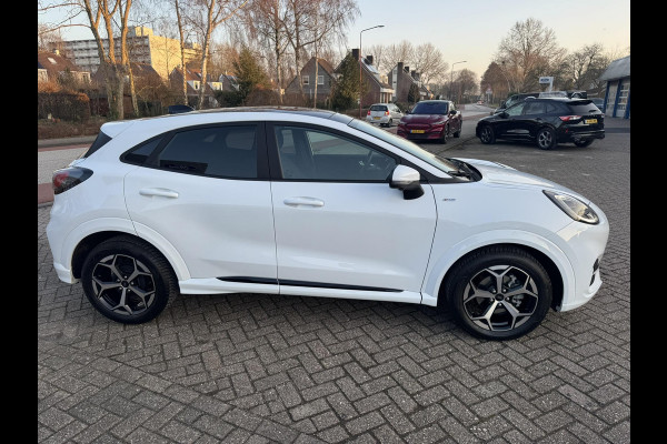 Ford Puma 1.0 EcoBoost Hybrid ST-Line X 125pk Automaat | Adaptieve Cruise | | Panorama dak | 360 graden Camera's | Winterpack | Full LED