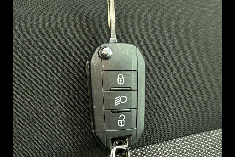 Opel Vivaro 2.0 CDTI L3H1 Dubbele Cabine Edition Automaat Airco Cruise Navigatie Trekhaak