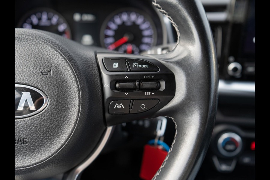 Kia Stonic 1.0 T-GDi MHEV DynamicLine Airco | Achteruitrijcamera | Navigatie via Apple/android auto |