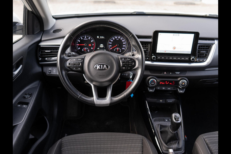 Kia Stonic 1.0 T-GDi MHEV DynamicLine Airco | Achteruitrijcamera | Navigatie via Apple/android auto |
