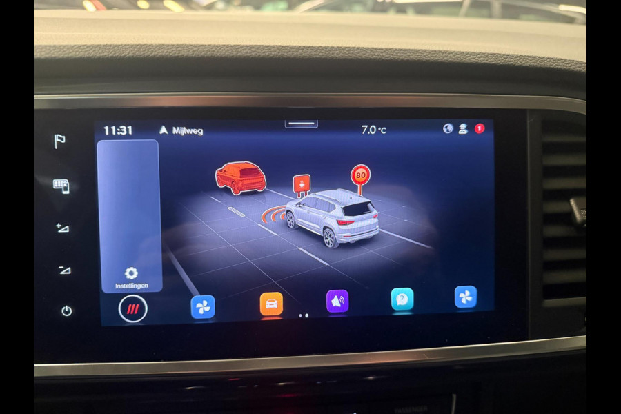 Seat Ateca 1.0 TSI Style Business Intense NAVI/CAM/PDC/CRUISE/LED/DAB/CARPLAY///