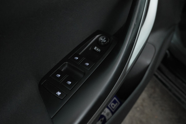 Opel Astra Sports Tourer 1.5 CDTI Launch Edition Navigatie, Lmv, Airco