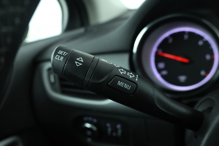 Opel Astra Sports Tourer 1.5 CDTI Launch Edition Navigatie, Lmv, Airco