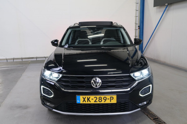 Volkswagen T-Roc 1.0 TSI Sport - N.A.P. Airco, Cruise, Navi, PDC.