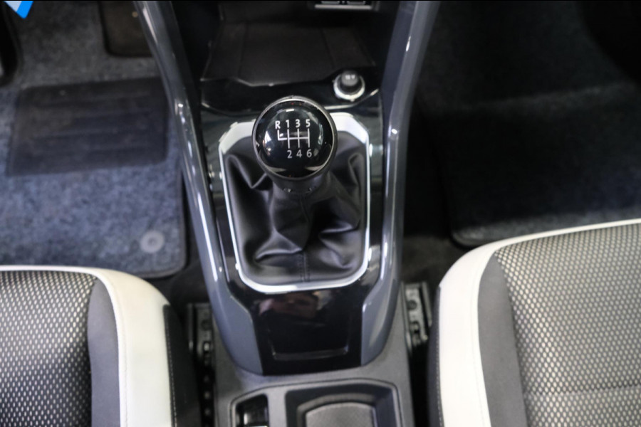 Volkswagen T-Roc 1.0 TSI Sport - N.A.P. Airco, Cruise, Navi, PDC.