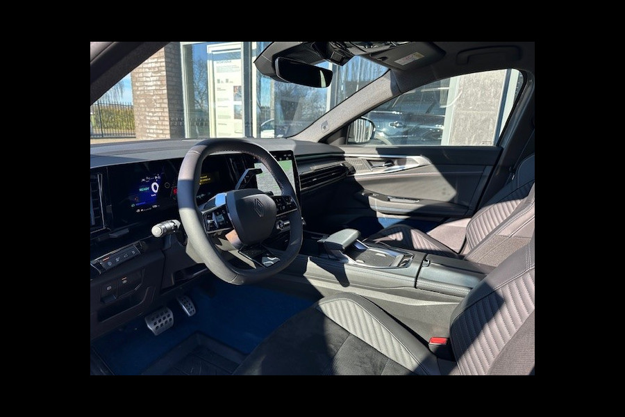 Renault Rafale E-Tech 4x4 plug-in hybrid 300PK esprit Alpine | 360 CAMERA | HARMAN KARDON | WINTERPACK | Carselexy