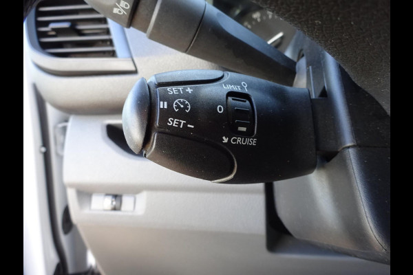 Peugeot Expert 2.0 BlueHDI 145 Standard Premium