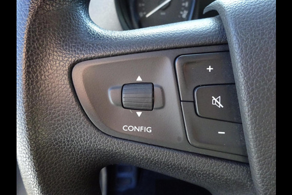 Peugeot Expert 2.0 BlueHDI 145 Standard Premium