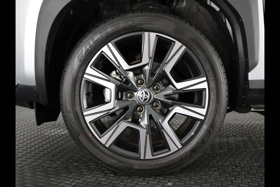 Toyota Yaris Cross 1.5 HYBRID 130 EXECUTIVE GARANTIE 9-2035 LEDER.STUUR/STOELVERW.DODE HOEK SENSOR. PDC V+A.ELEKTR.KOFFERBAK