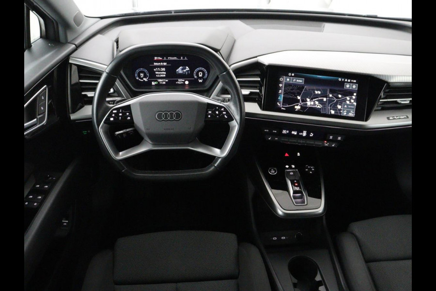 Audi Q4 e-tron 40 Launch edition Advanced 77 kWh | Stoelverwarming | Trekhaak | Adaptive cruise | Camera | Matrix LED | Navigatie | Carplay | Audi Sound | Parkeerhulp