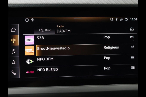 Audi Q4 e-tron 40 Launch edition Advanced 77 kWh | Stoelverwarming | Trekhaak | Adaptive cruise | Camera | Matrix LED | Navigatie | Carplay | Audi Sound | Parkeerhulp
