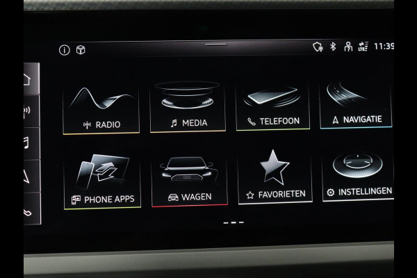 Audi Q4 e-tron 40 Launch edition Advanced 77 kWh | Stoelverwarming | Trekhaak | Adaptive cruise | Camera | Matrix LED | Navigatie | Carplay | Audi Sound | Parkeerhulp