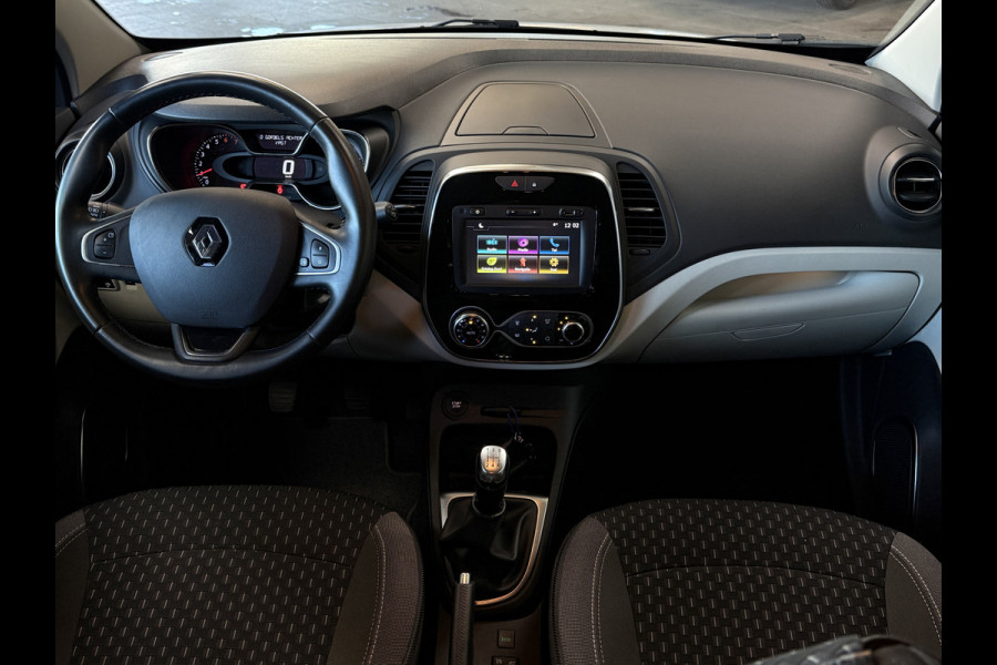 Renault Captur 0.9 TCe Intens | Navi | Clima | Led | 17" | PDC | Bluetooth | Cruise control | 100% onderhouden! Top Staat!