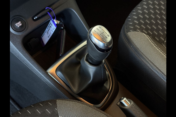 Renault Captur 0.9 TCe Intens | Navi | Clima | Led | 17" | PDC | Bluetooth | Cruise control | 100% onderhouden! Top Staat!