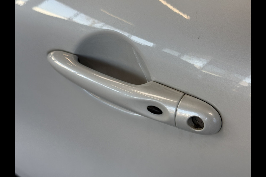 Renault Captur 0.9 TCe Intens | Navi | Clima | Led | 17" | PDC | Bluetooth | Cruise control | 100% onderhouden! Top Staat!