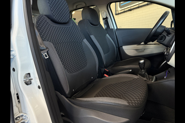 Renault Captur 0.9 TCe Intens | Navi | Clima | Led | 17" | PDC | Bluetooth | Cruise control | 100% onderhouden! Top Staat!