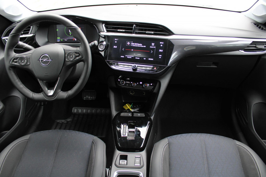 Opel CORSA-E Level 3 50 kWh | NAVIGATIE | CARPLAY | ACHTERUITRIJCAMERA |