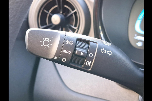 Hyundai i10 1.0 Comfort Smart Dealeronderhouden | Middenarmsteun | Achteruitrijcamera