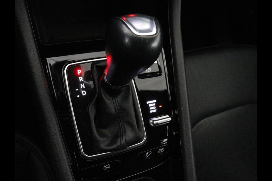 Jeep Compass 4xe 240 Plug-in Hybrid Electric S | Stoel & stuurverwarming | Trekhaak | Adaptive cruise | 360 Camera | Leder | Full LED | Carplay | 19'' | Keyless | Navigatie | PHEV