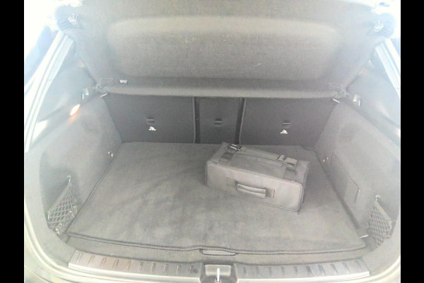 Mercedes-Benz EQA 250 Business Solution AMG 67 kWh Full Options | 42500 km!