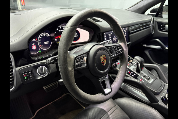Porsche Cayenne 4.0 Turbo 4M Pano Burmester Stoelk
