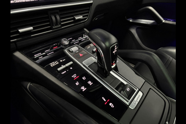 Porsche Cayenne 4.0 Turbo 4M Pano Burmester Stoelk
