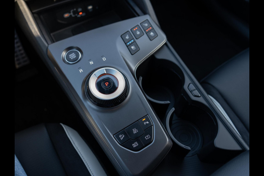 Kia Sportage 1.6 T-GDi Plug-in Hybrid GT-PlusLine | OP VOORRAAD | HUD | PDC | Navi | Stoel en stuurverwarming |